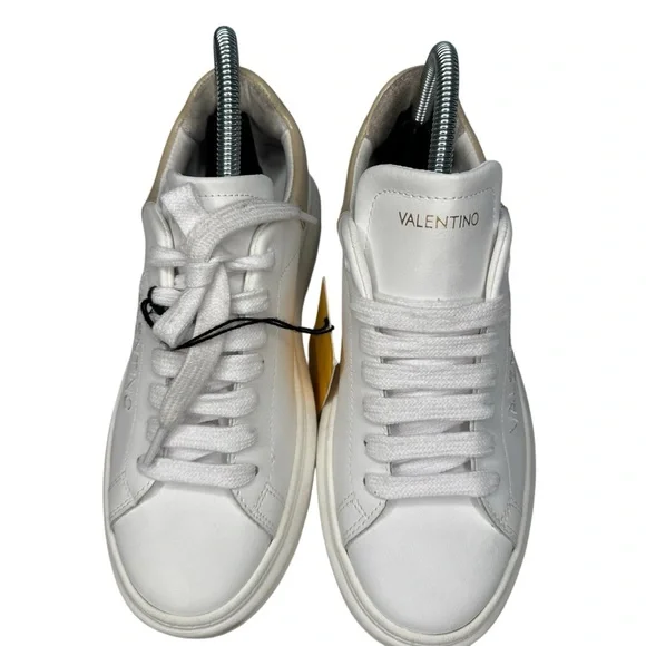 Valentino Women's White and Beige Fresia Low Top Sneakers. Sz:7-8